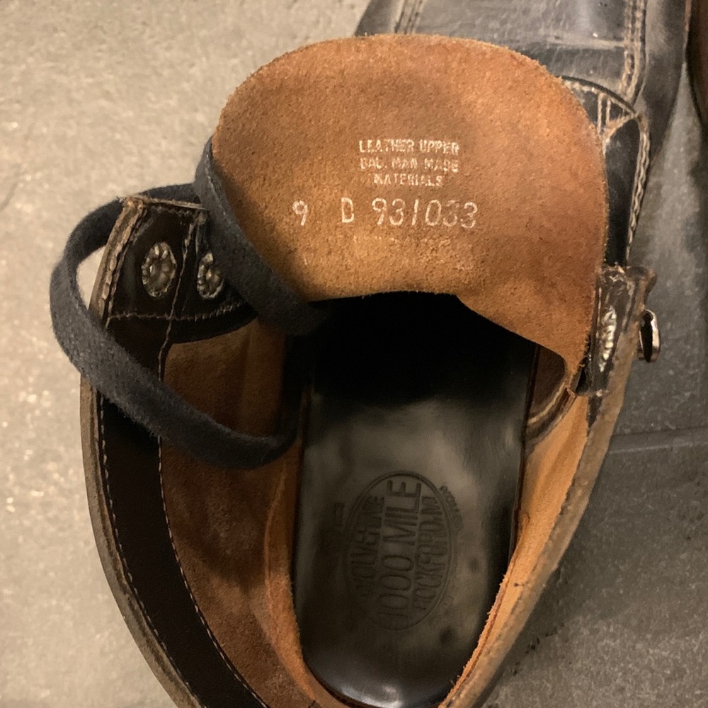 Wolverine Black Leather Men's Boots - 9D run bigger - Picture 3 of 5